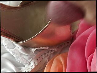 Video 1607843271: cum baby, high heels cum, heels gay