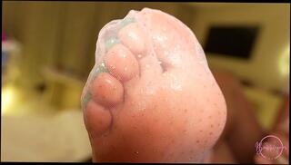 Video 1663371713: worship feet foot toes, feet toes foot job, pov nylon foot job, nylon foot job cum, nylon foot job handjob, amateur pov foot job, nylon socks foot job, long toes foot job, foot job toes soles, foot worship face, blonde foot worship, cum inside nylon