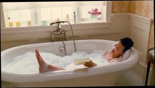 Video 1108931104: scarlett johansson, bath farts