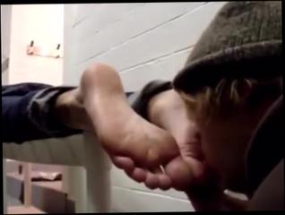 Video 947109804: gay twink fetish, foot worship, worship old