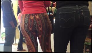 Video 969130404: bubble booty teen, booty mom