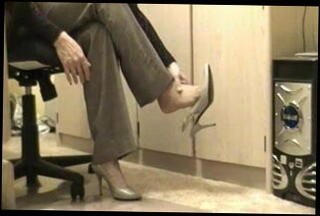 Video 10386801: stockings shoeplay, mature straight