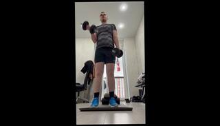 Video 1653533373: amateur solo male, gym solo