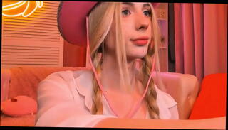 Video 1610633535: petite shemale
