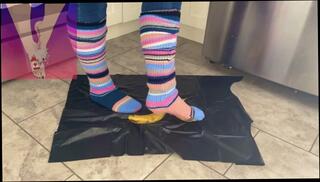 Video 1591000753: nylon feet foot, milf nylon foot, nylon foot fetish, bbw foot fetish, foot fetish couple, amateur foot fetish, nylon socks foot, foot crush fetish, bare feet foot, barefeet crush, 60fps amateur