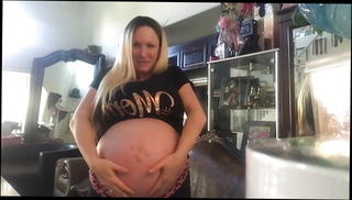 Video 839865401: baby mom, baby belly, straight
