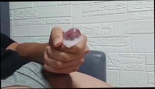 Video 1607908325: solo boy, dick solo