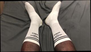 Video 1625559543: barefoot feet, feet solo, solo gay amateur, gay male feet, gay black feet, white socks feet