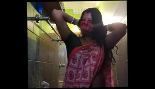 Video 1231526375: desi indian housewife