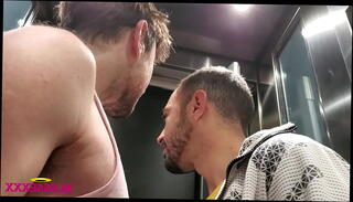 Video 1098417175: blowjob barebacking gay, neighbor bareback, spanish bareback, english gay