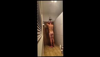 Video 1652047833: amateur webcam solo, amateur solo male shower, vacuum