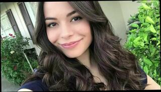 Video 377805204: miranda cosgrove, jerking