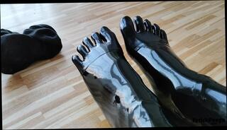Video 1605993861: boy feet fetish, gay feet fetish, latex toe socks, gay young boys feet, toes shoes, latex hd, european feet