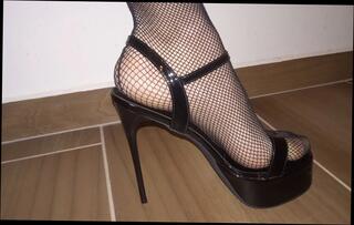 Video 1664061741: shemale pantyhose, amateur pantyhose, pantyhose high heels, pantyhose loving