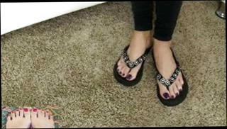 Video 1570367691: foot fetish sexy feet, milf foot fetish, sexy feet flip flops, mom foot fetish, mature foot fetish, straight foot