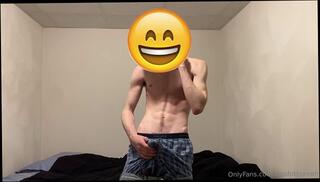 Video 1626813673: big dick teen solo, solo amateur teen, big dick solo male, solo male muscle