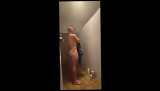Video 1647500313: solo gay male, wet solo male shower