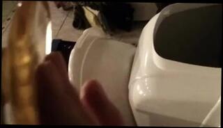 Video 118546601: gay anal plug, plugged man, arsch anal