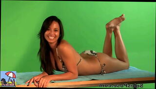 Video 1593860715: feet pose, feet soles