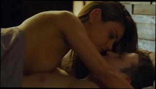 Video 1220280801: mila kunis, straight friend