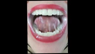 Video 1113171003: throat solo, amateur solo female, mouth solo, red solo