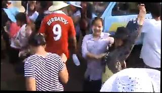 Video 29374901: straight girl, thai girl dance, asian girl dancing, two girls dancing, girl public, funny girl
