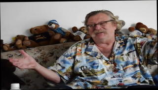 Video 1571310811: interview gay