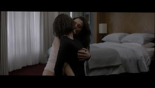 Video 1512344515: rachel mcadams, lesbians kissing