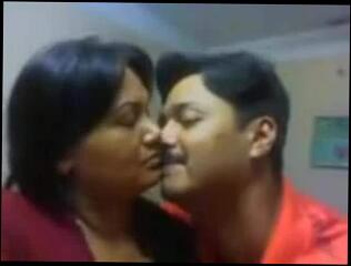 Video 334994301: webcam kissing, kissing straight, kissing outdoor