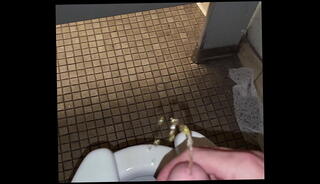Video 1618422915: amateur pee, pee public, smooth amateur