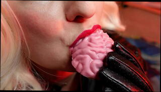 Video 1514224685: milf swallows, eating fetish, milf tongue, lips milf, funny milf, long milf, fetish close, milf mouth