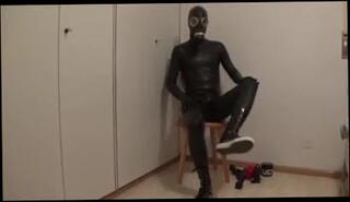 Video 285975401: black latex catsuit, gay latex, latex play, latex man