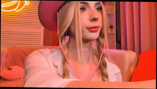 Video 1607443585: shemale blonde webcam