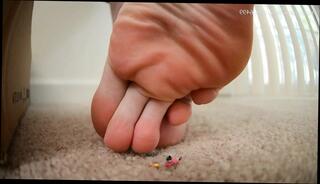Video 1592089611: foot fetish massage, milf foot massage, massage foot job, huge foot fetish, foot fetish hd, straight foot, giantess foot job, american foot