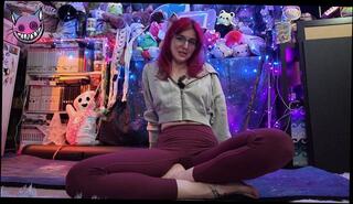 Video 1662719273: solo women, amateur solo female, yoga solo, friend solo, soft solo, stretching solo, talk solo, solo tattooed