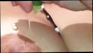 Video 1223298801: eats straight