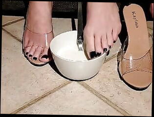 Video 1620340051: foot fetish solo, amateur foot fetish, foot fetish european, foot milking, straight amateur solo, feet, belgian amateur
