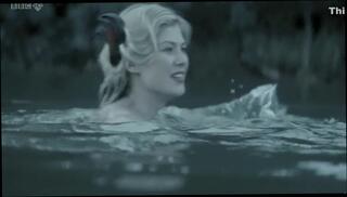 Video 258804004: rosamund pike, women love