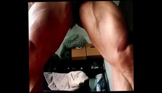 Video 1598913225: muscle daddy cums, daddy handjob, daddy cumshot