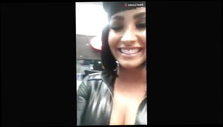 Video 1222190901: demi lovato, sexy straight