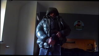 Video 1595981905: solo piss masturbation, pop masturbating