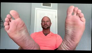 Video 1657911111: foot fetish solo, homemade foot fetish, gay foot fetish, man foot fetish, foot fetish hd, tattoo foot, feet
