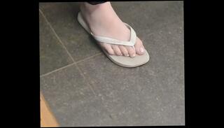 Video 1665370465: delicious feet, school feet, friends feet