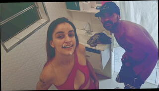 Video 1611512405: slim amateur