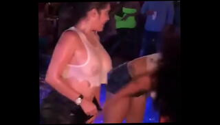 Video 831806655: tits ass girl, tits ass shaking, tits shake dance