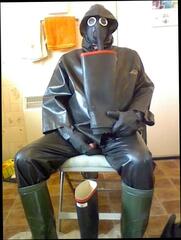 Video 253753901: feet wanking, black feet, gay man wanking, good wank