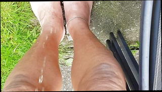 Video 1226253601: pee feet, pee gay