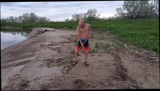 Video 1611919673: beach boys, boy clean, boys hidden, nerd boy, boy surprised, boys private, boy natural, man boy, 60fps amateur