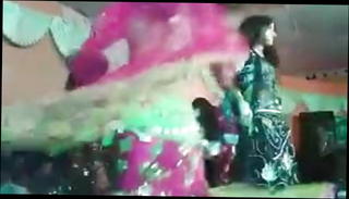 Video 1432850201: desi indian mom, hindi mom, mom dancing, indian straight