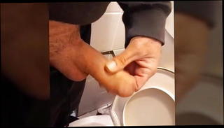 Video 1439410501: pissing hard, piss wet, gay man hard